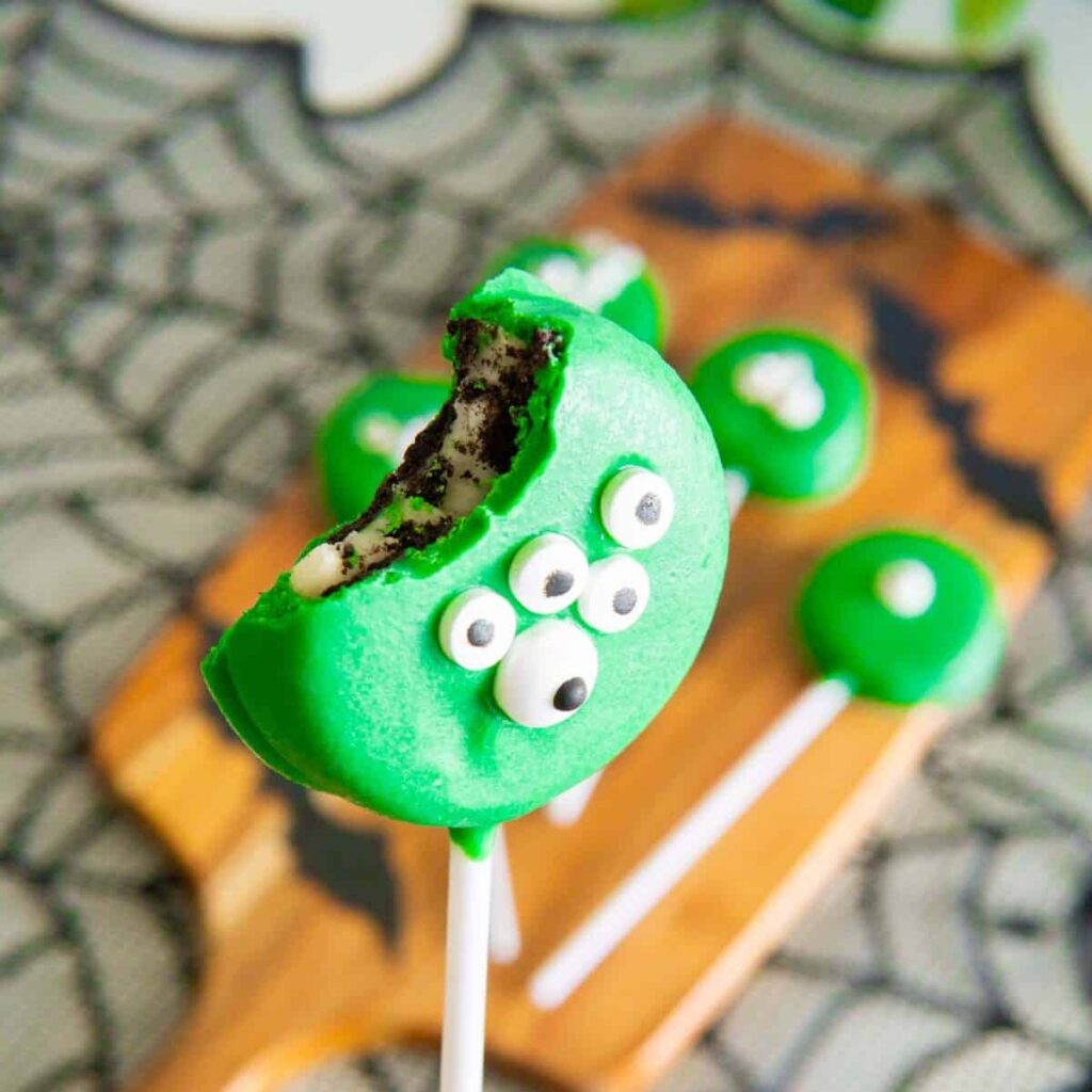 Easy Halloween Monster Eyeball Cupcakes Salt Spoon