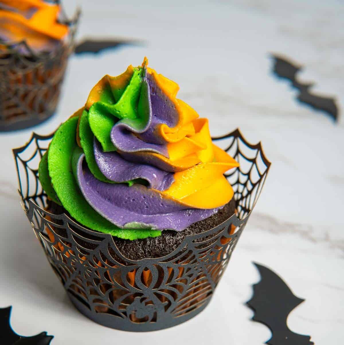 Halloween pumpkin spiced cupcakes - delicious. magazine