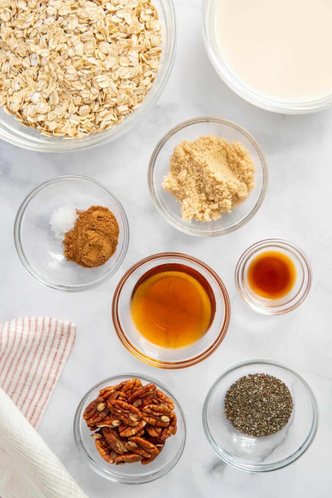 Ingredients for this cinnamon spice oatmeal recipe.
